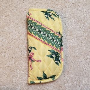 Vera Bradley glasses case in Yellow hope floral